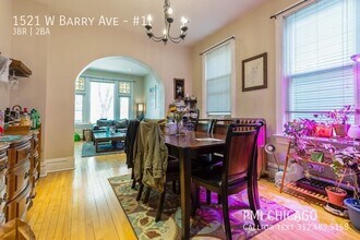 1521 W Barry Ave in Chicago, IL - Building Photo - Building Photo