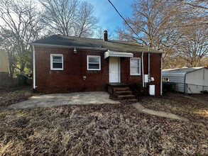 Room in House on Crispin Ave in Charlotte, NC - Building Photo - Building Photo