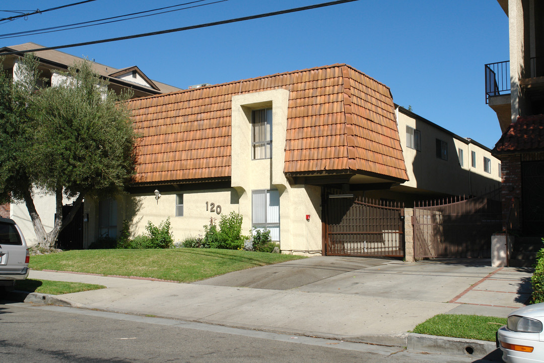 Olive St Apartments in Glendale, CA - Building Photo