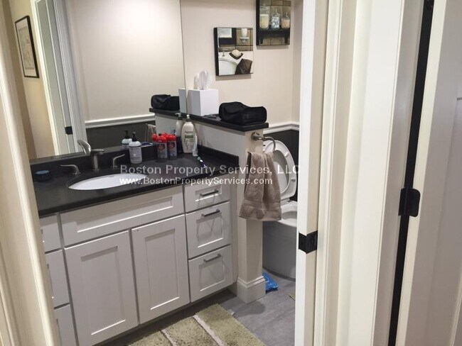 29 Worthington St, Unit 3