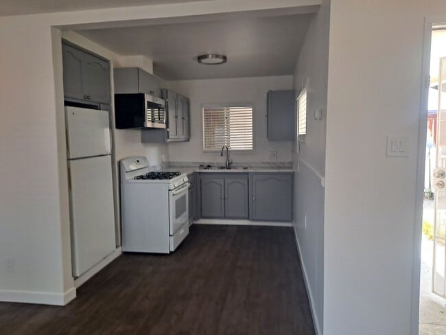 property at 822 10th St