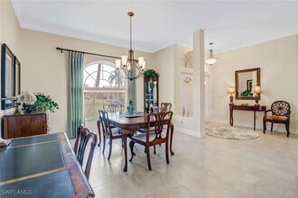 1119 SE 1st Terrace in Cape Coral, FL - Building Photo - Building Photo