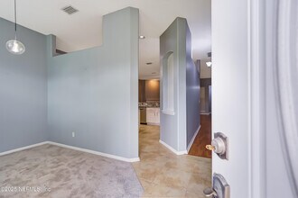 12003 W Liberty Lake Dr in Jacksonville, FL - Building Photo - Building Photo