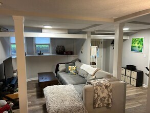 2 Greenwood St, Unit 7 in Melrose, MA - Building Photo - Building Photo