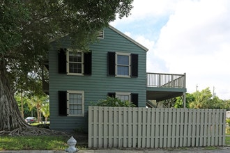 1403 Georgia Ave in West Palm Beach, FL - Building Photo - Building Photo