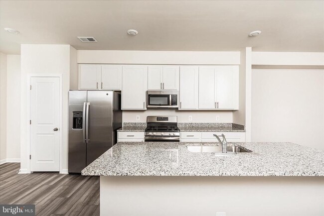 property at 140 Tye Ct