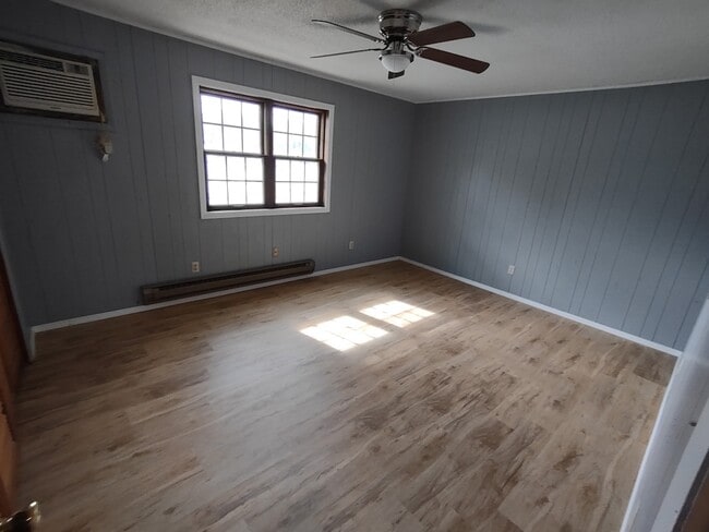 405 N Church St in Georgetown, IL - Building Photo - Building Photo