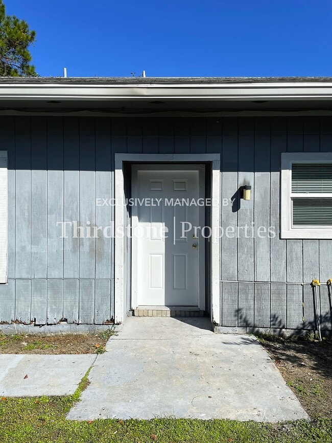 5128 Indian Lakes Ct in Jacksonville, FL - Building Photo - Building Photo