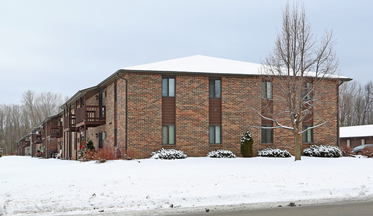 Deerfield Apartments in Green Bay, WI - Foto de edificio