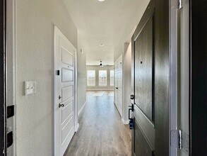 3842-3844 Clovis St in Midlothian, TX - Building Photo - Building Photo