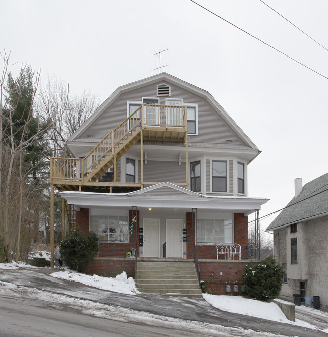 918-920 Myrtle St in Scranton, PA - Foto de edificio - Building Photo