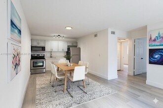 37 NW 59th St in Miami, FL - Building Photo - Building Photo