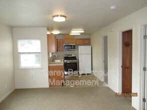 1178 Eighth St in Monterey, CA - Building Photo - Building Photo