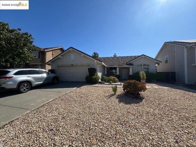 property at 2352 Whitetail Dr