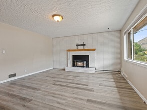 525 Monroe Blvd in Ogden, UT - Building Photo - Building Photo
