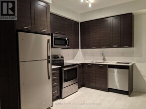 50 Bruyeres Mews in Toronto, ON - Building Photo - Building Photo