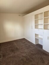 1831 62nd St, Unit 2 in Kenosha, WI - Foto de edificio - Building Photo