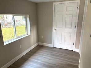 2615 Laurel Ave in Sanford, FL - Building Photo - Building Photo