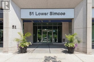 51-1951 Lower Simcoe St in Toronto, ON - Building Photo - Building Photo