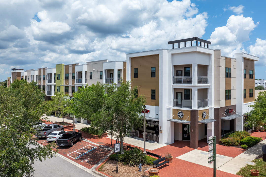 The Strand Condominiums in Oviedo, FL - Building Photo