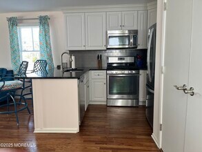 100 Ocean Park Ave in Bradley Beach, NJ - Building Photo - Building Photo