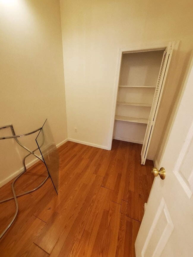78 Belmont Ave in Jersey City, NJ - Building Photo - Building Photo