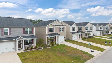 107 Walton Dr in New Bern, NC - Building Photo - Building Photo