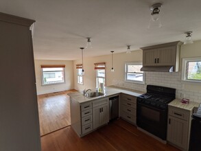3600 Vista Dr in Manhattan Beach, CA - Building Photo - Building Photo