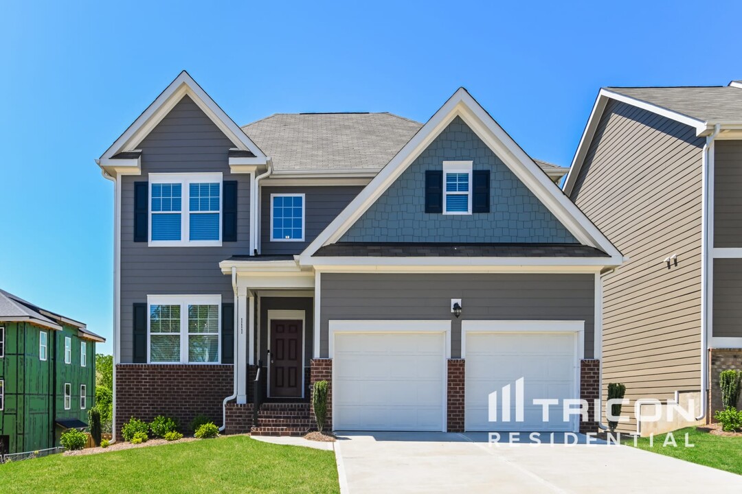 111 Kingshall Rd in Mooresville, NC - Building Photo