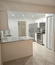 12191 Broadleaf Ct in Wellington, FL - Building Photo - Building Photo