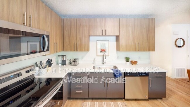 1552 N Moon River Dr in Provo, UT - Building Photo - Building Photo