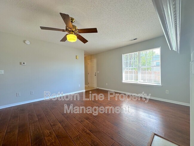 3320 Bell Glen Ct in Charlotte, NC - Building Photo - Building Photo