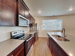 884 N Garnet Creek Ave in Star, ID - Building Photo - Building Photo