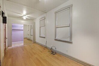 5434 W Wrightwood Ave in Chicago, IL - Building Photo - Building Photo