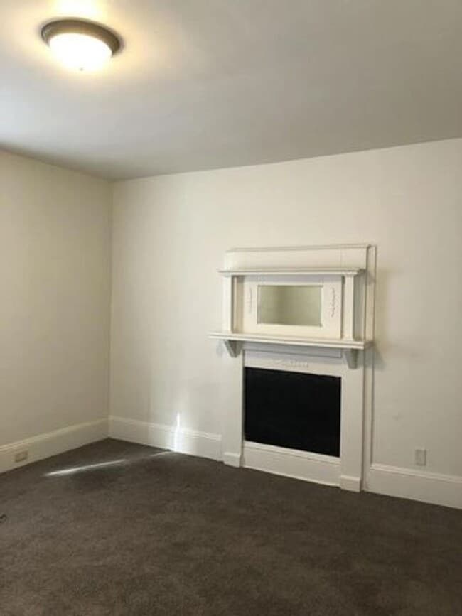 1613 Loudon Ave NW in Roanoke, VA - Building Photo - Building Photo