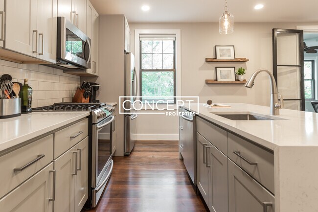 65 Beech Glen St in Boston, MA - Building Photo - Building Photo