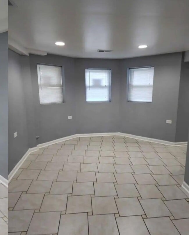 3123 S 49th Ave in Cicero, IL - Building Photo - Building Photo