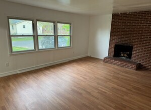 3 Thomas St in Monticello, NY - Building Photo - Building Photo