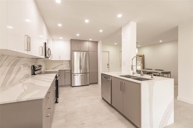 4100 N 58th Ave in Hollywood, FL - Building Photo - Building Photo