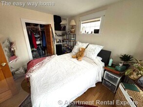 21 Sartwell Ave, Unit 3 in Somerville, MA - Building Photo - Building Photo