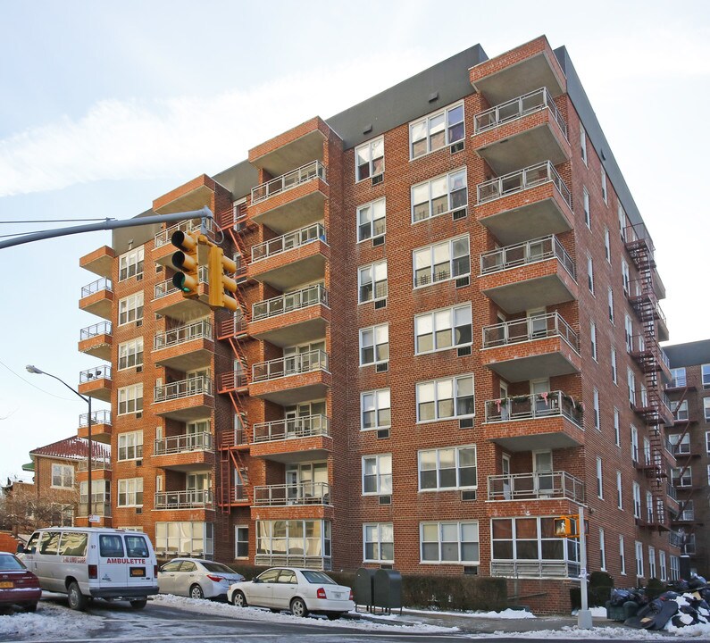 Narrows Apartments in Brooklyn, NY - Building Photo