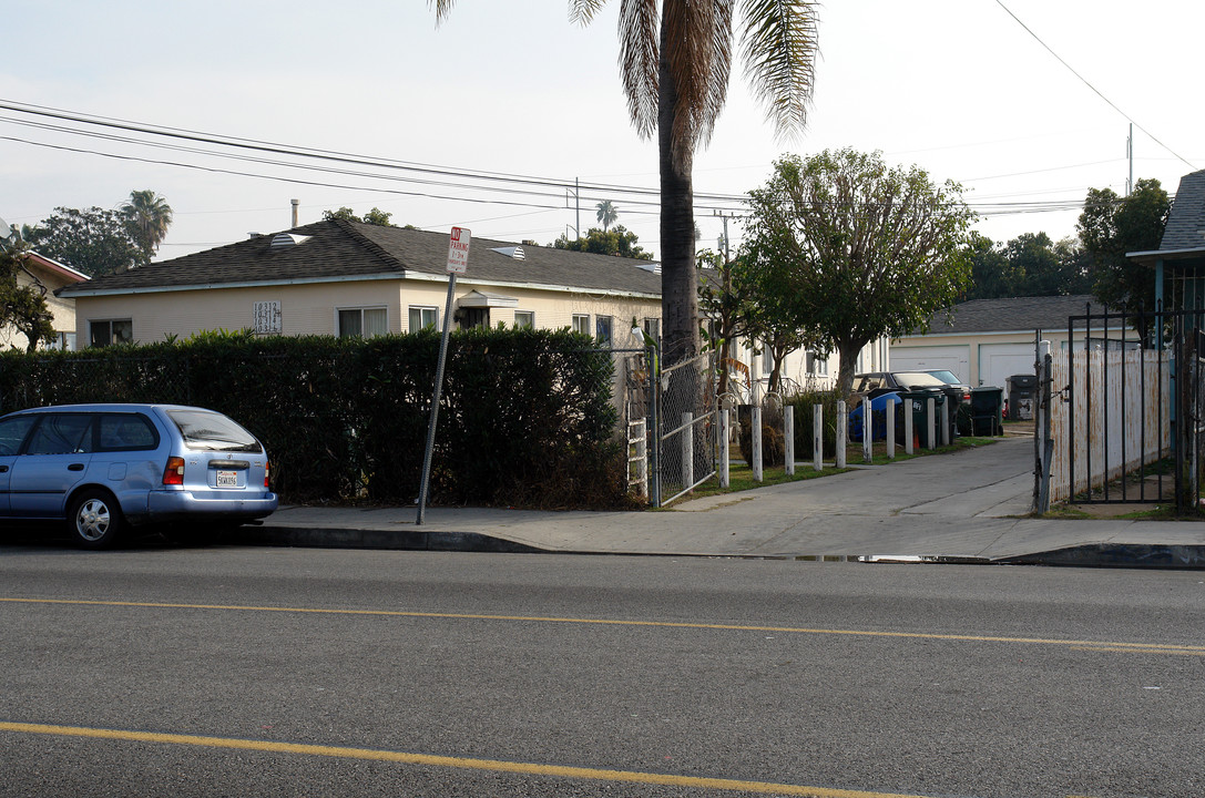 10312-10316 S Inglewood Ave in Inglewood, CA - Building Photo