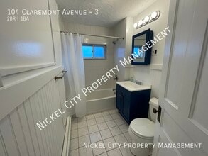 104 Claremont Ave in Buffalo, NY - Building Photo - Building Photo