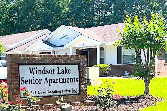 Windsor Lake Senior Apartments in Thomasville, GA - Building Photo