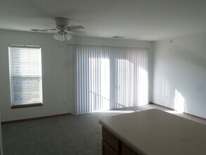 6935 70th Ct in Kenosha, WI - Building Photo - Building Photo