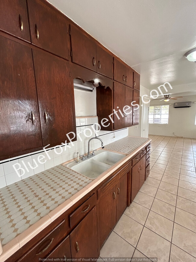 2309 N Chrysler Dr in Tucson, AZ - Building Photo - Building Photo