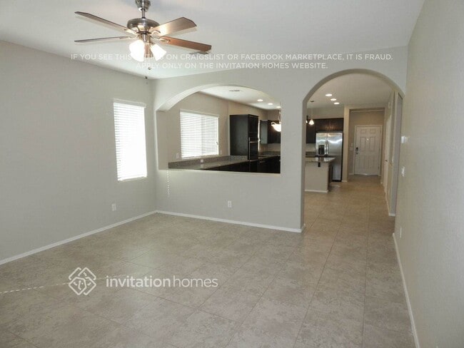 649 E Canyon Rock Rd in San Tan Valley, AZ - Foto de edificio - Building Photo