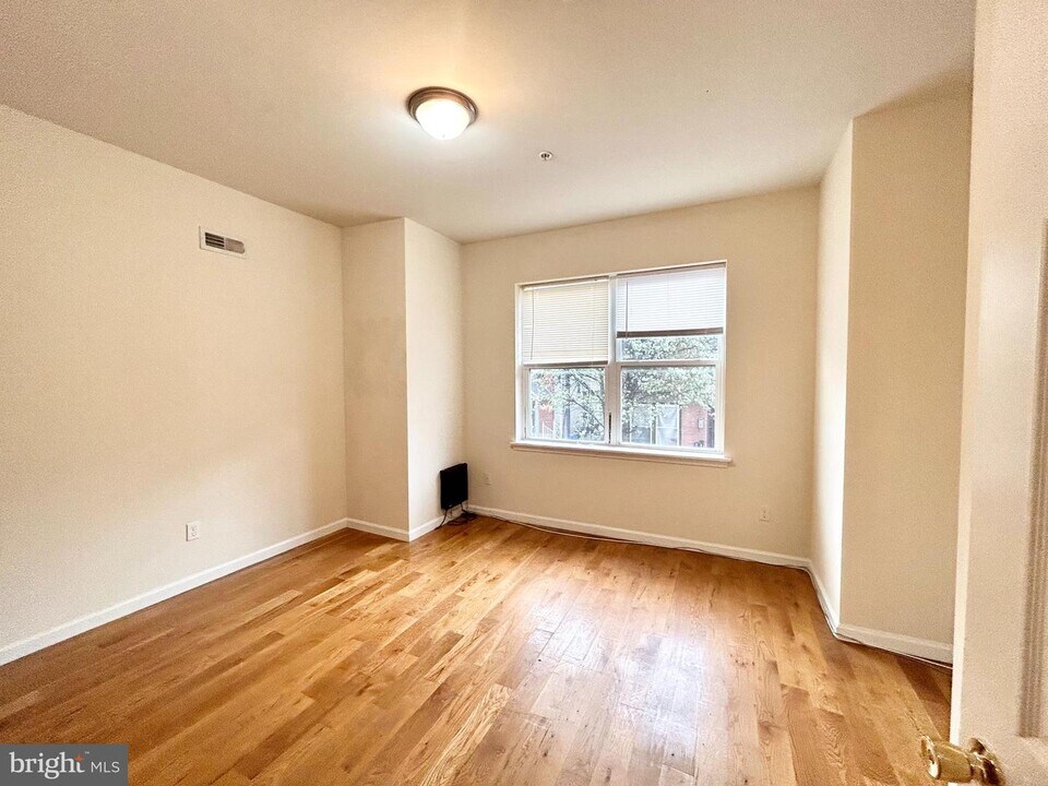 1803 Cecil B. Moore Ave Photo