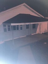 312 S Arkansas Ave in Wellston, OH - Building Photo