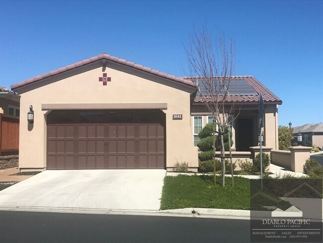 1641 Chianti Ln in Brentwood, CA - Building Photo - Building Photo